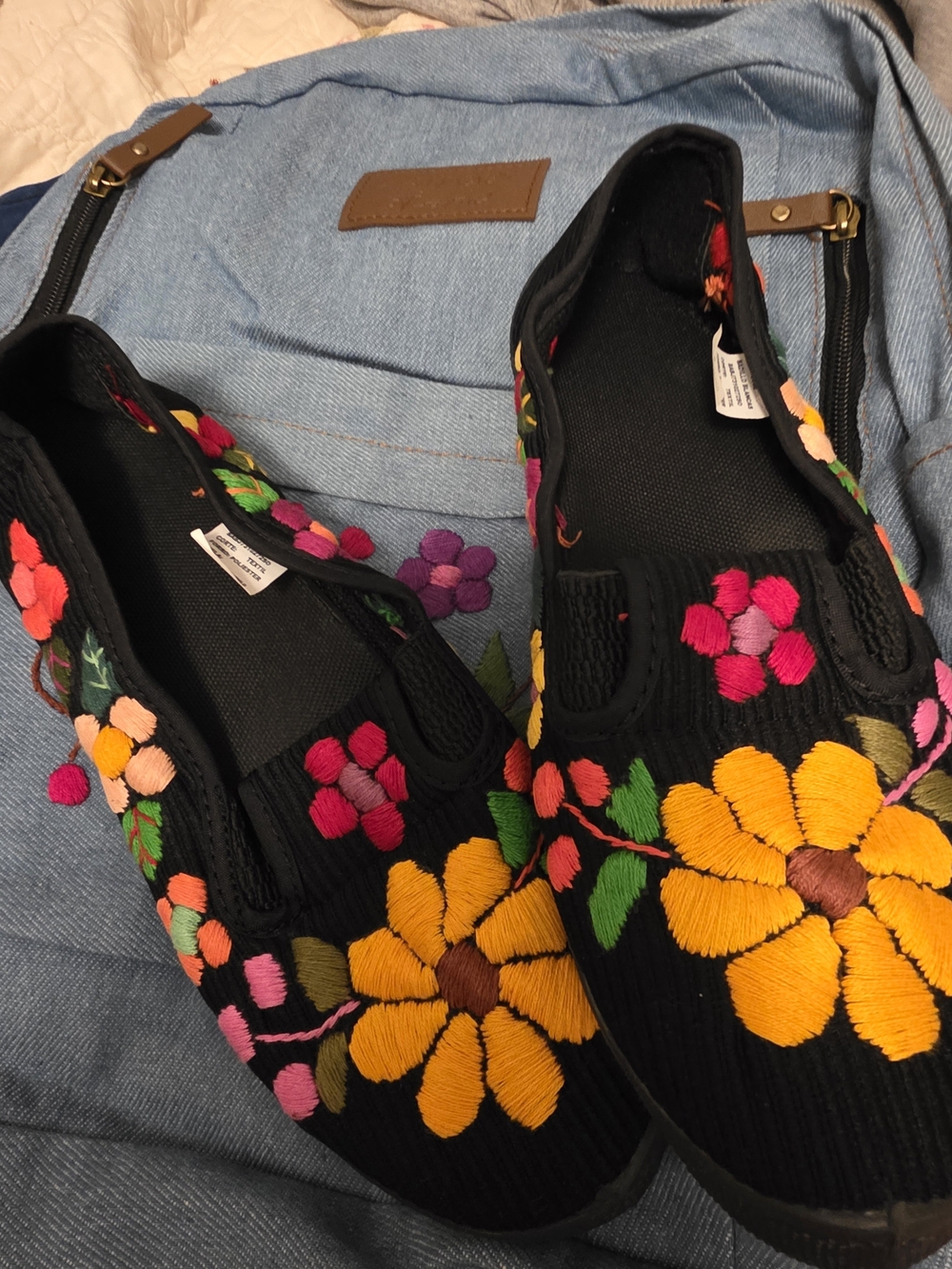 Mexican HandEmbroidered Flowers - Picture 1 of 7